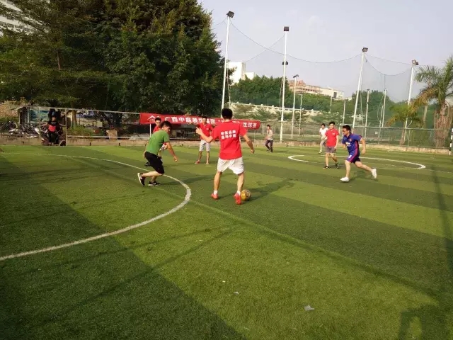 中庭裝飾集團(tuán)&ldquo;國(guó)慶杯&rdquo;足球盛宴！