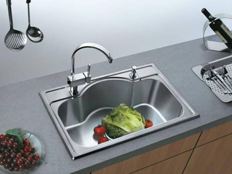裝修時(shí)如何選擇不銹鋼水槽？趕緊get !