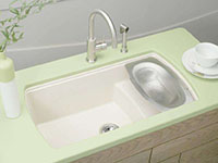廚房水槽的材質(zhì)該怎么選，看完這篇就知道了