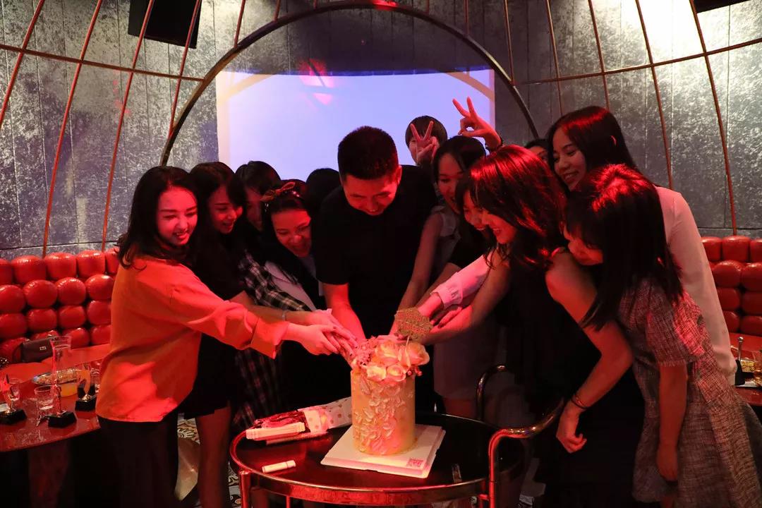 中庭網(wǎng)絡(luò)部三周年丨夢之隊(duì)，此情待續(xù)