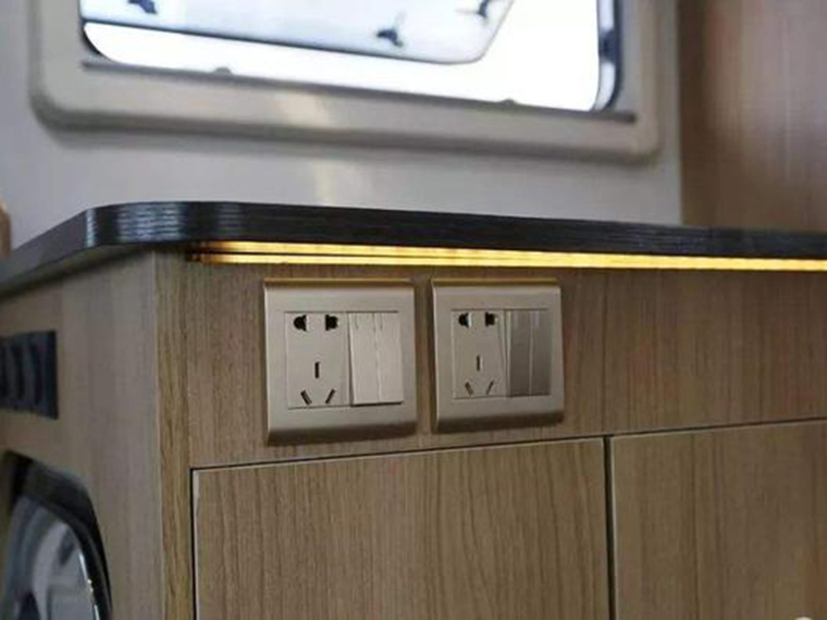 裝修一定要在這八處裝插座，不然三年后必后悔！