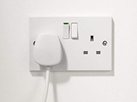 裝修百科：室內(nèi)電源插座距離地面多高比較合適呢？